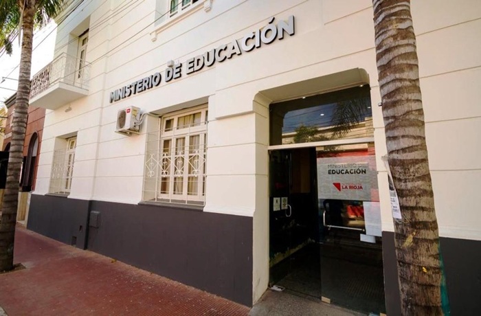 La Rioja suspende clases este lunes a la tarde por el partido Argentina-Austria
