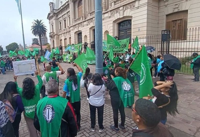 Durante el paro provincial del sector estatal, ATE reclamó la&hellip;