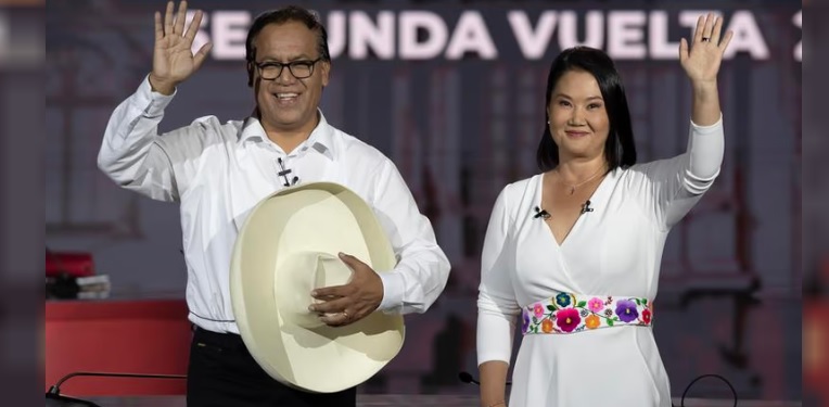 Perú: Los candidatos cerraron sus campañas con vistas a la segunda vuelta