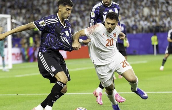 «Argentina venció a Jordania» y terminó la fase de grupos con puntaje ideal