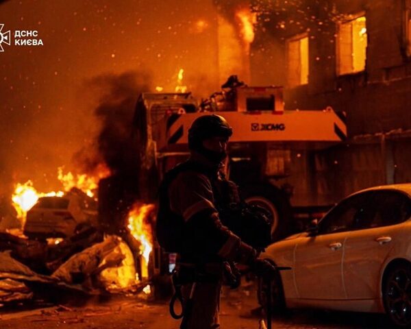 Ataques rusos en Ucrania dejan 3 muertos y afectan nuevamente a Kyiv