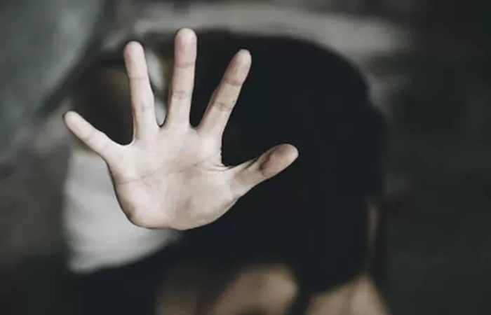 Condenan a 13 años de prisión a un hombre por abuso sexual contra su hija y corrupción de menores