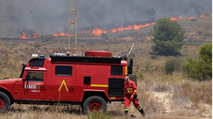 Un poste caído generó un devastador incendio en España: Al menos 12 muertos