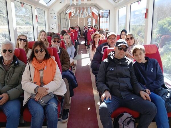 Tren Solar: Capacidad completa en los cuatro días del fin de semana largo de julio, con más de 1.100 pasajeros