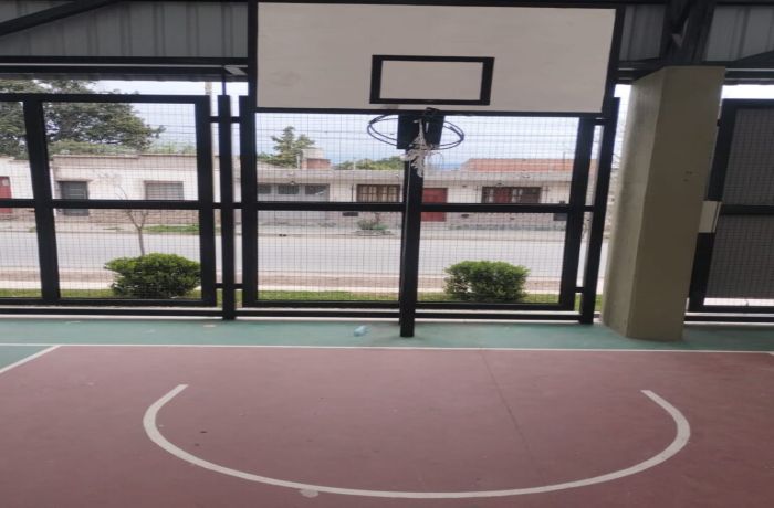 A días de su inauguración vandalizaron el multiespacio Santa Rita