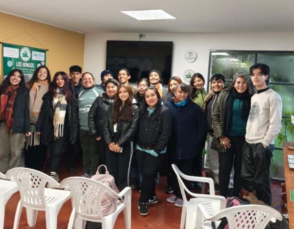 Estudiantes de turismo del IES N° 11 continúan su formación en el Parque Botánico Municipal