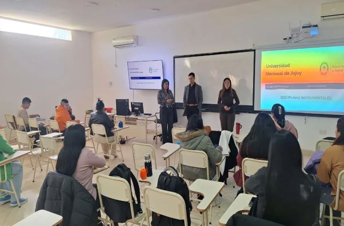 «Medicina en Jujuy»: Entrega de equipamiento tecnológico para la formación de la primera cohorte