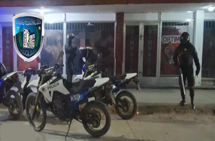 Disturbio en un pub de San Pedro: Dos hombres habrían agredido a un personal de seguridad