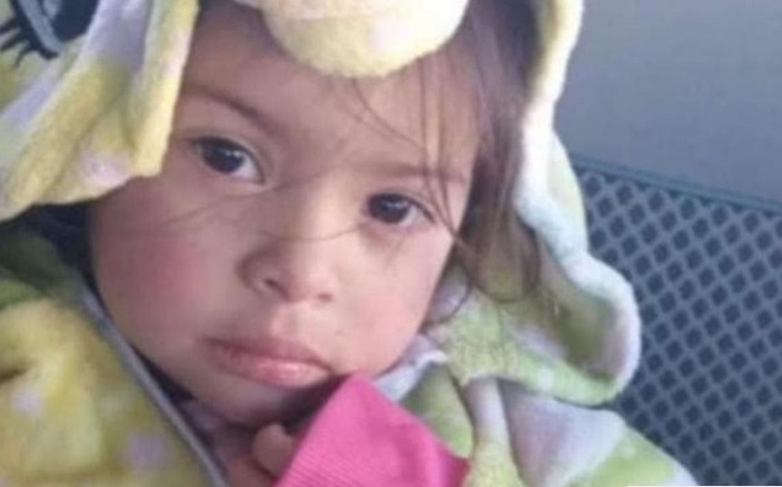 Intensa búsqueda de una niña de 3 años en San…