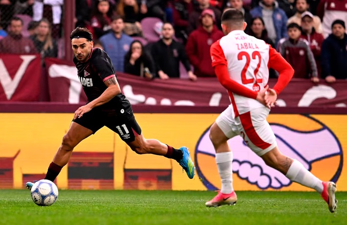 Independiente venció a Lanús y se metió en la pelea por la primera posición de la Zona A del Torneo Clausura