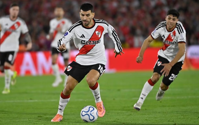 River e Independiente Santa Fe no pasaron del empate en los octavos de final de la Copa Sudamericana