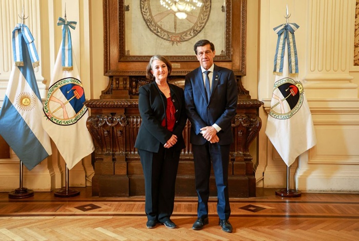 Sadir recibió a la embajadora de Australia y destacó las…
