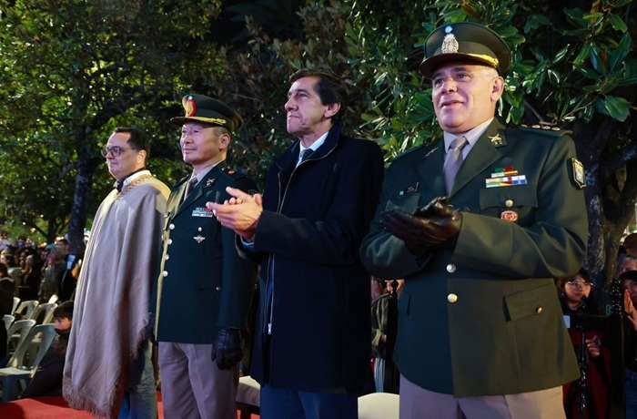 Sadir acompañó la Marcha Evocativa y encabezó el Cambio de Guardia en homenaje al Éxodo Jujeño