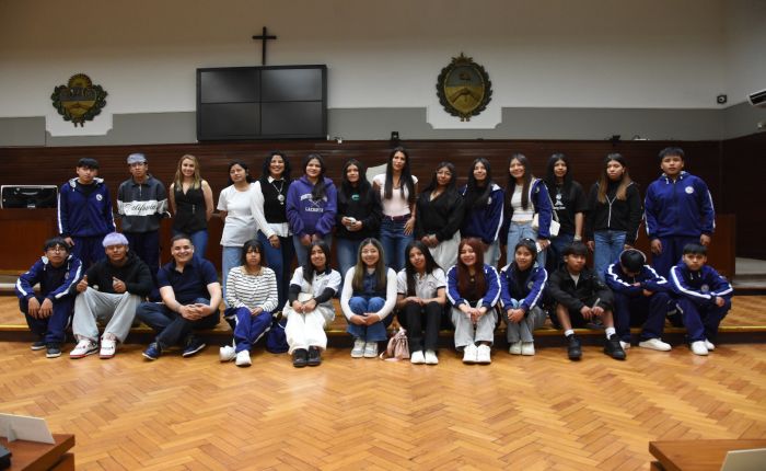Alumnos de Abra Pampa visitaron la Legislatura de Jujuy en el marco de un proyecto educativo