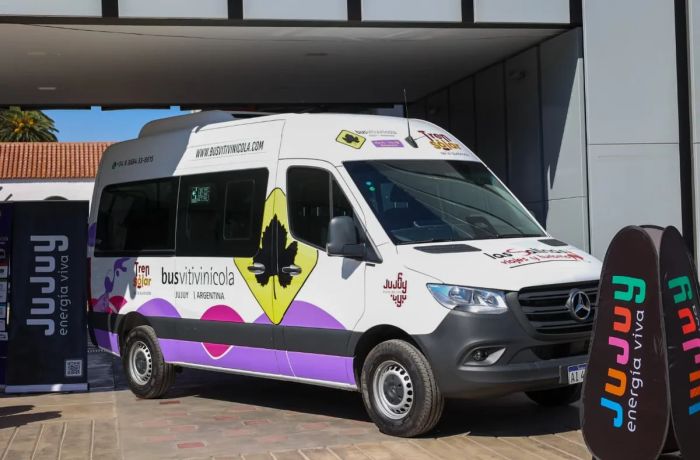 Bus Vitivinícola: una nueva propuesta turística para conocer las bodegas de Jujuy
