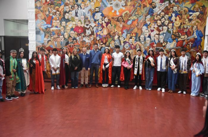 FNE: Las candidatas y candidatos de Santa Bárbara visitaron la Legislatura