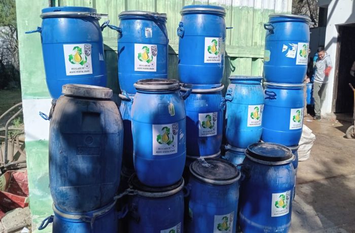Entregaron en San Pedro más de una tonelada de aceite en uso
