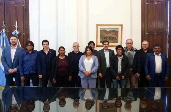 Sadir firmó un convenio para ejecutar obras hídricas y de…
