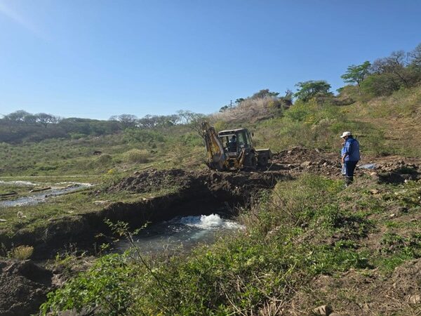 Agua Potable trabaja para restablecer el servicio en sectores de Alto Comedero y Los Alisos