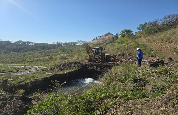 Agua Potable trabaja para restablecer el servicio en sectores de…