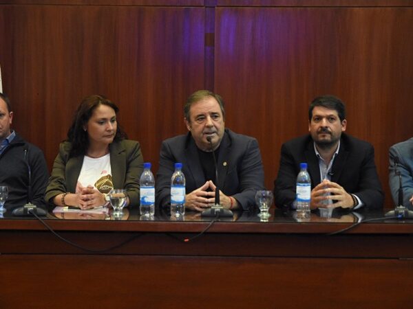 La Legislatura fue sede del panel de legisladores de la FURP