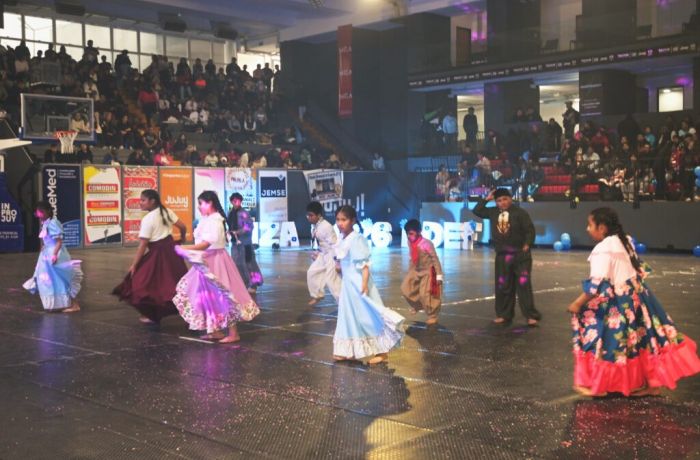 75 instituciones educativas participaron de una jornada de danza en Jujuy
