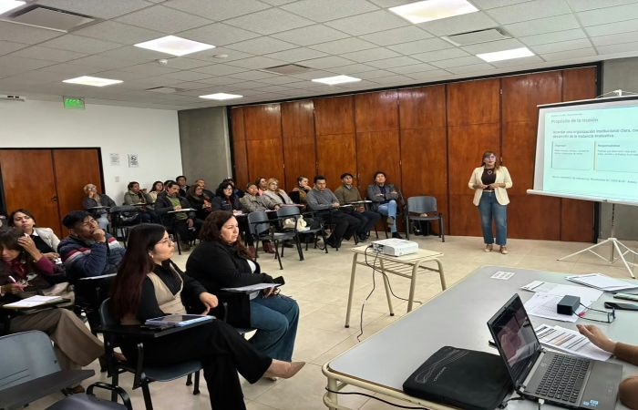 Educación reunió a directivos y supervisores para organizar el ingreso a 1° año 2027