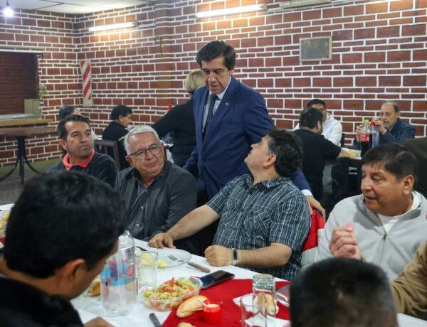 Sadir se reunió con intendentes de Valles y Yungas para analizar nuevas obras en el interior