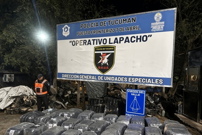 Detuvieron en Tucumán un camión procedente de Jujuy repleto de mercadería extranjera sin respaldo de documentación